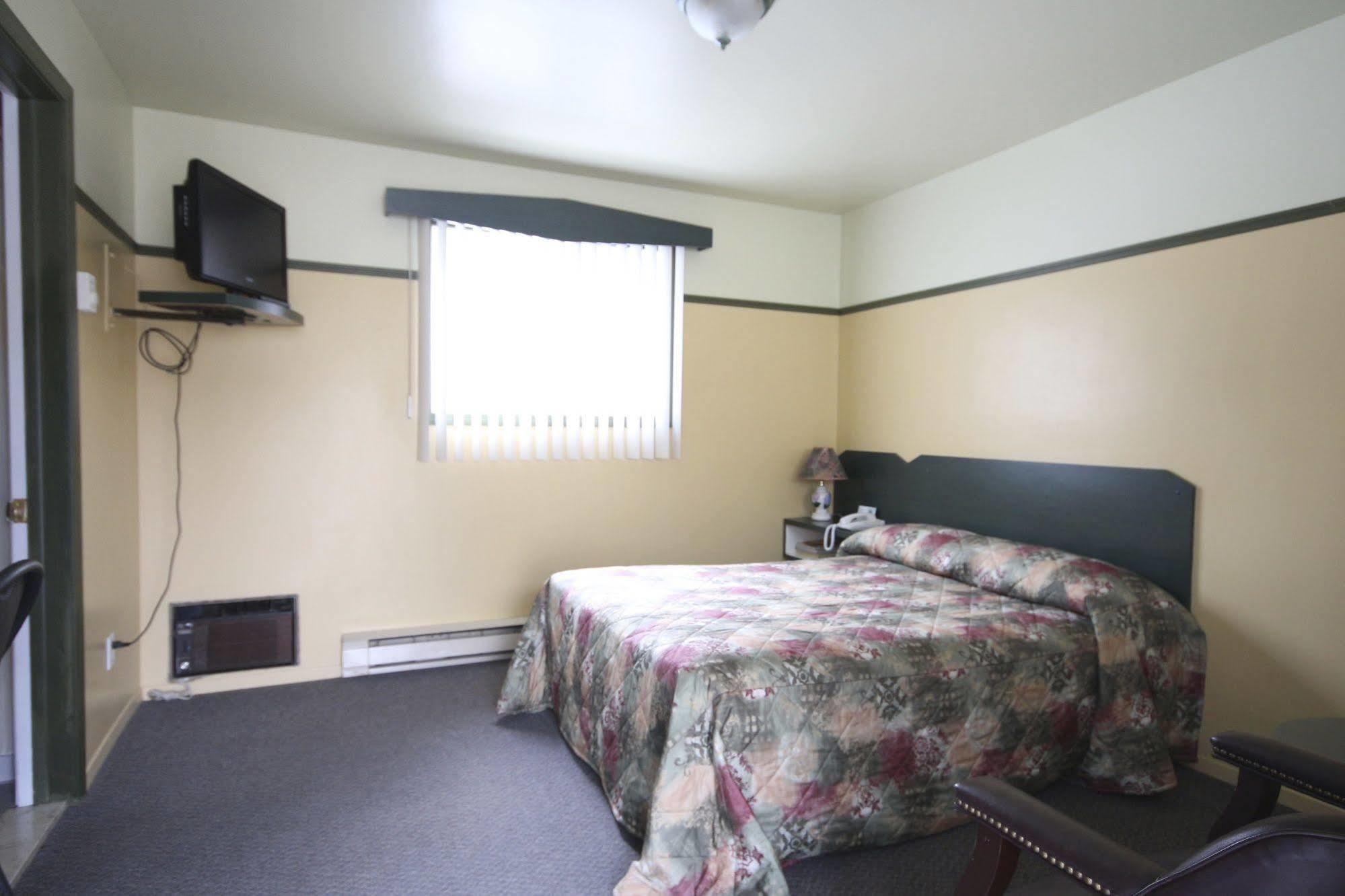 Motel Marie-Dan Sainte-Eulalie Екстер'єр фото